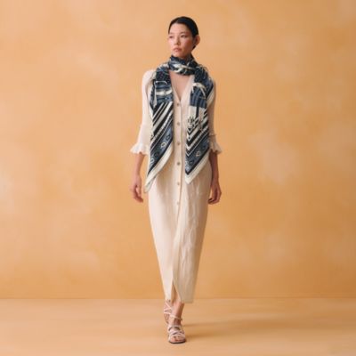 女性用シルクのセレクション | Hermès - エルメス-公式サイト